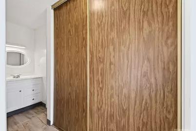 796 Isenberg Street #12G, Honolulu, HI 96826 - Photo 15