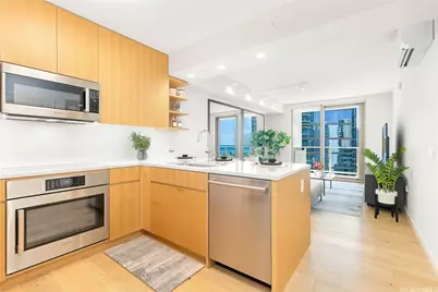 1388 Kapiolani Boulevard #1807, Honolulu, HI 96814 - Photo 1