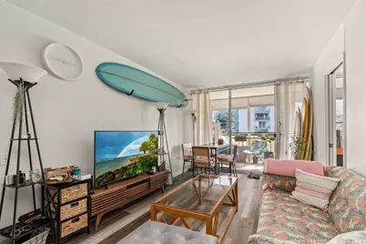 1137 Wilder Avenue #801, Honolulu, HI 96822 - Photo 5