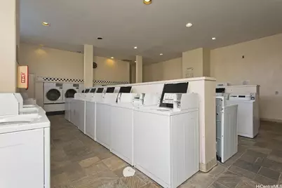 2240 Kuhio Avenue #3505, Honolulu, HI 96815 - Photo 19