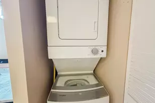 2240 Kuhio Ave, Honolulu, HI 96815 - Photo 11