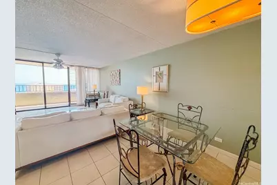 2240 Kuhio Avenue #3505, Honolulu, HI 96815 - Photo 3