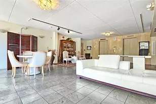 440 Seaside Ave, Honolulu, HI 96815 - Photo 17