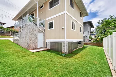 99-250 Aiea Heights Drive, Aiea, HI 96701 - Photo 23