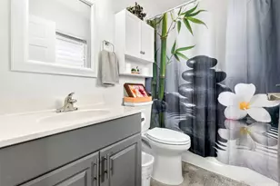 99-250 Aiea Heights Dr, Aiea, HI 96701 - Photo 13
