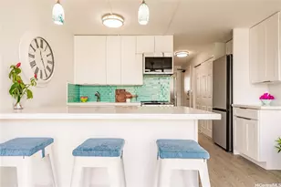2211 Ala Wai Blvd, Honolulu, HI 96815 - Photo 5