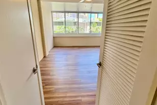 425 Ena Rd, Honolulu, HI 96815 - Photo 13