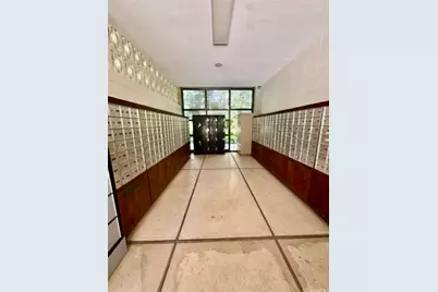 425 Ena Road #302B, Honolulu, HI 96815 - Photo 25