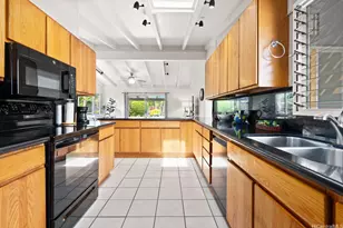 533 Iana St, Kailua, HI 96734 - Photo 9