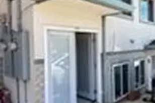 734 8th Ave, Honolulu, HI 96816 - Photo 1