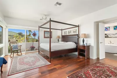 2039 Laukahi Street, Honolulu, HI 96821 - Photo 11