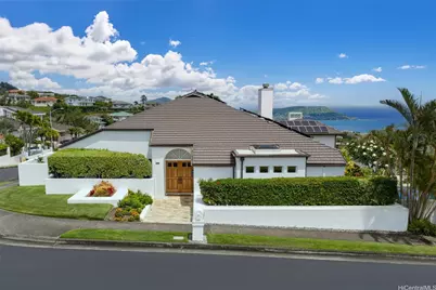 2039 Laukahi Street, Honolulu, HI 96821 - Photo 23