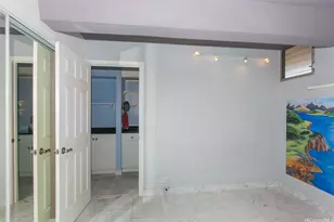 2439 Kapiolani Blvd, Honolulu, HI 96826 - Photo 13