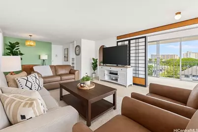 1325 Wilder Avenue #5 Makai, Honolulu, HI 96822 - Photo 1