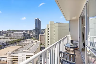 750 Amana Street #1702, Honolulu, HI 96814 - Photo 3