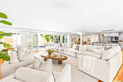 916 Hunakai Street, Honolulu, HI 96816 - Photo 9