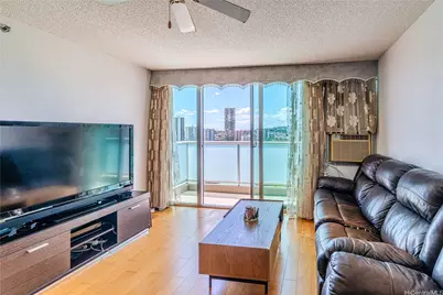 3009 Ala Makahala Place #1505, Honolulu, HI 96818 - Photo 3