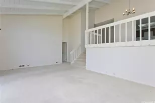 944 Kaahue St, Honolulu, HI 96825 - Photo 7