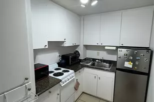 1936 Wilder Ave, Honolulu, HI 96822 - Photo 11
