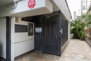 2421 Ala Wai Blvd, Honolulu, HI 96815 - Photo 5