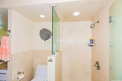 2895 Kalakaua Avenue #1707, Honolulu, HI 96815 - Photo 13
