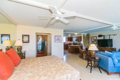 2895 Kalakaua Avenue #1707, Honolulu, HI 96815 - Photo 9