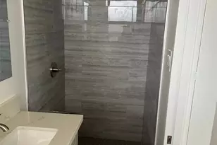 914 Kinau St, Honolulu, HI 96814 - Photo 13