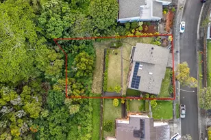 98-2033 Pahiolo St, Aiea, HI 96701 - Photo 23