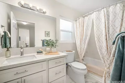 98-2033 Pahiolo Street, Aiea, HI 96701 - Photo 15