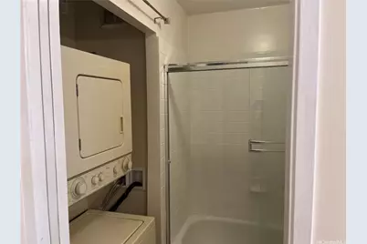 1201 Wilder Avenue #601, Honolulu, HI 96822 - Photo 5