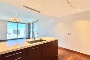 1555 Kapiolani Blvd, Honolulu, HI 96814 - Photo 13