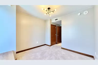 1555 Kapiolani Boulevard #2008, Honolulu, HI 96814 - Photo 23
