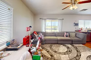 87-1719 Mokila St, Waianae, HI 96792 - Photo 3