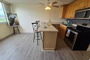 2211 Ala Wai Blvd, Honolulu, HI 96815 - Photo 3