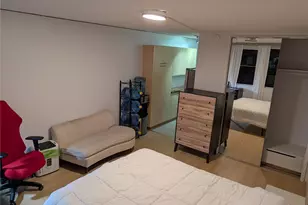 2442 Tusitala St, Honolulu, HI 96815 - Photo 5