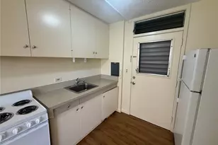 952 Ahana St, Honolulu, HI 96814 - Photo 5