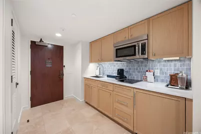 223 Saratoga Roads #817, Honolulu, HI 96815 - Photo 15
