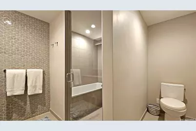 1000 Auahi Street #3504, Honolulu, HI 96814 - Photo 11