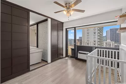 225 Kaiulani Avenue #PH2, Honolulu, HI 96815 - Photo 15