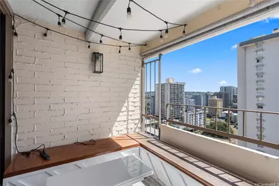 225 Kaiulani Avenue #PH2, Honolulu, HI 96815 - Photo 19