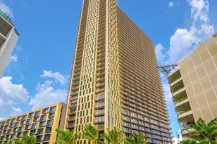 987 Queen St, Honolulu, HI 96814 - Photo 1