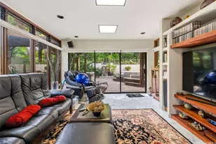 1014 Mokuhano St, Honolulu, HI 96825 - Photo 13