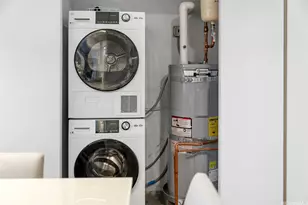 987 Queen St, Honolulu, HI 96814 - Photo 17