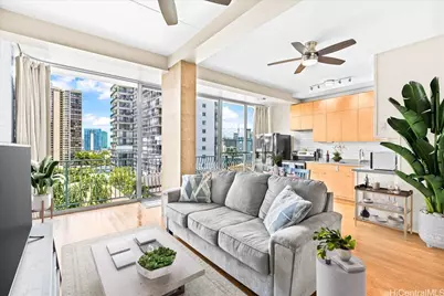 1020 Green Street #PH2, Honolulu, HI 96822 - Photo 1
