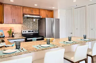 400 Hobron Ln, Honolulu, HI 96815 - Photo 3