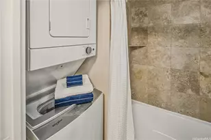 400 Hobron Ln, Honolulu, HI 96815 - Photo 15