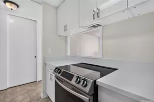 1617 Kapiolani Blvd, Honolulu, HI 96814 - Photo 9
