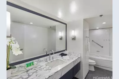 410 Atkinson Drive #3526, Honolulu, HI 96814 - Photo 13
