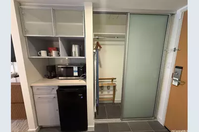 410 Atkinson Drive #1149, Honolulu, HI 96814 - Photo 5