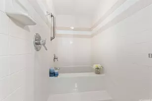 2440 Kuhio Ave, Honolulu, HI 96815 - Photo 5